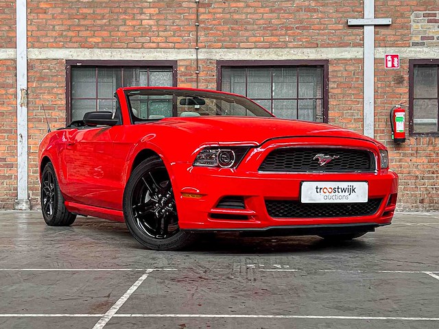Ford mustang 3.7 v6 310pk 2014 - afbeelding 38 van  39