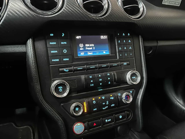 Ford mustang 3.7l v6 v-shaped coupe 305pk 2016 - afbeelding 22 van  44