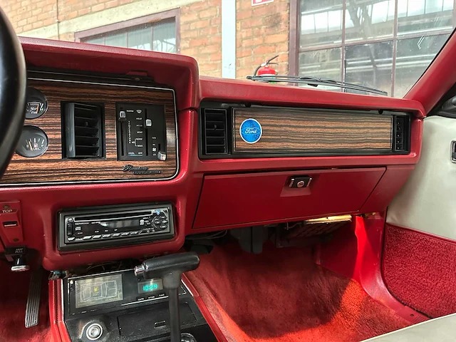 Ford mustang cabriolet 112pk 1983, hf-jr-24 - afbeelding 23 van  31