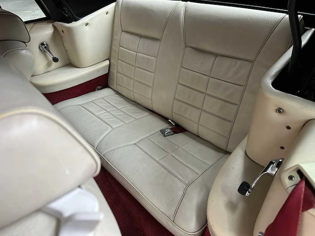 Ford mustang cabriolet 112pk 1983, hf-jr-24 - afbeelding 26 van  31