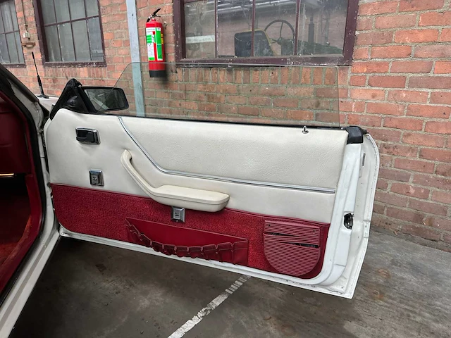 Ford mustang cabriolet 112pk 1983, hf-jr-24 - afbeelding 20 van  31