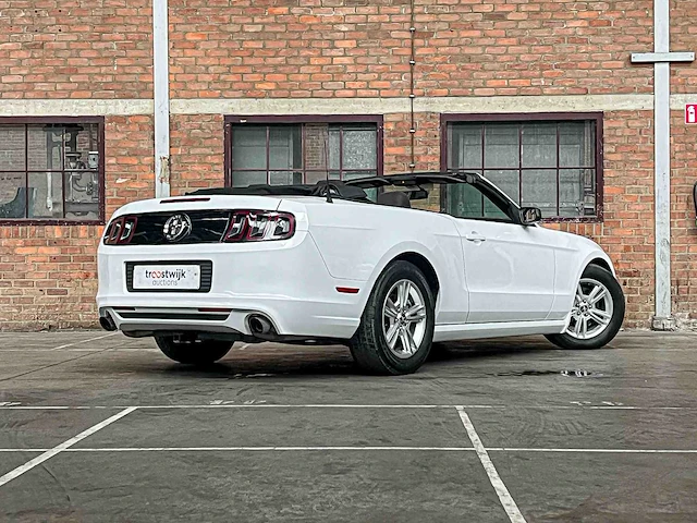 Ford mustang cabriolet 3.7 v6 305pk 2014 - afbeelding 11 van  40