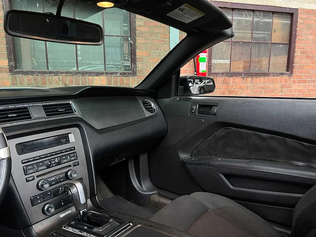 Ford mustang cabriolet 3.7 v6 305pk 2014 - afbeelding 15 van  40