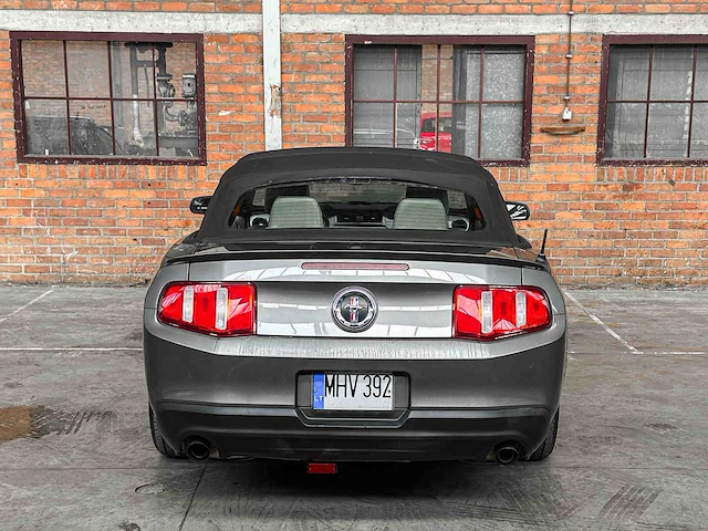 Ford mustang cabriolet 3.7 v6 310pk 2011 - afbeelding 5 van  38
