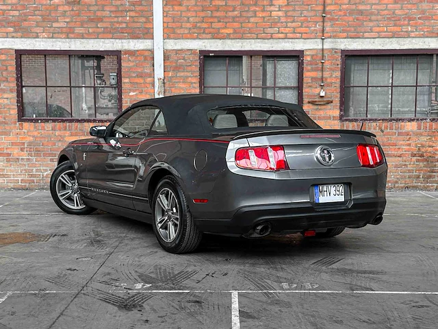 Ford mustang cabriolet 3.7 v6 310pk 2011 - afbeelding 6 van  38