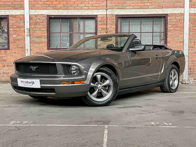 Ford mustang cabriolet 4.0 212pk 2005 youngtimer - afbeelding 1 van  41