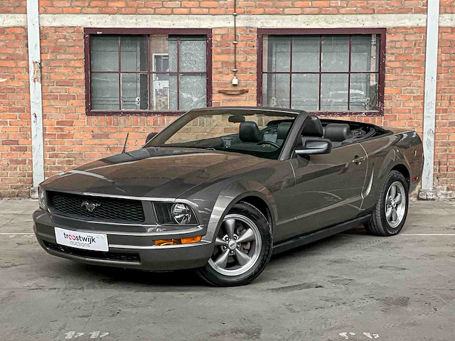 Ford mustang cabriolet 4.0 212pk 2005 youngtimer - afbeelding 23 van  41