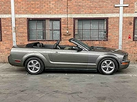 Ford mustang cabriolet 4.0 212pk 2005 youngtimer - afbeelding 41 van  41