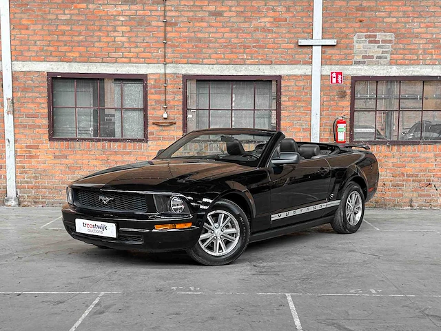 Ford mustang cabriolet 4.0 v6 214pk 2005 - afbeelding 23 van  36
