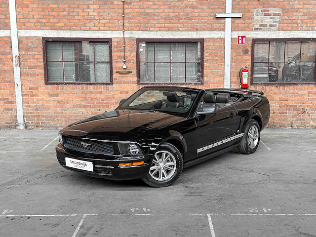 Ford mustang cabriolet 4.0 v6 214pk 2005 - afbeelding 31 van  36