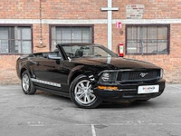 Ford mustang cabriolet 4.0 v6 214pk 2005 - afbeelding 34 van  36