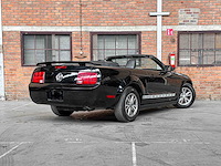 Ford mustang cabriolet 4.0 v6 214pk 2005 - afbeelding 3 van  36