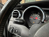 Ford mustang cabriolet 4.0 v6 214pk 2005 - afbeelding 14 van  36