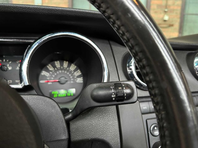 Ford mustang cabriolet 4.0 v6 214pk 2005 - afbeelding 15 van  36