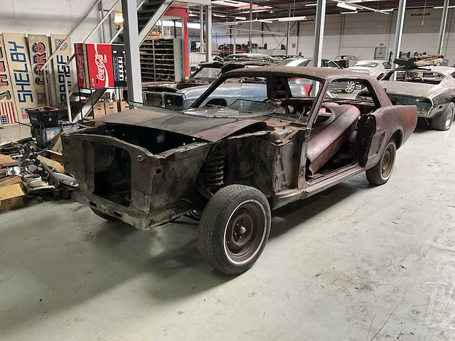 Ford mustang carrosserie - afbeelding 1 van  10