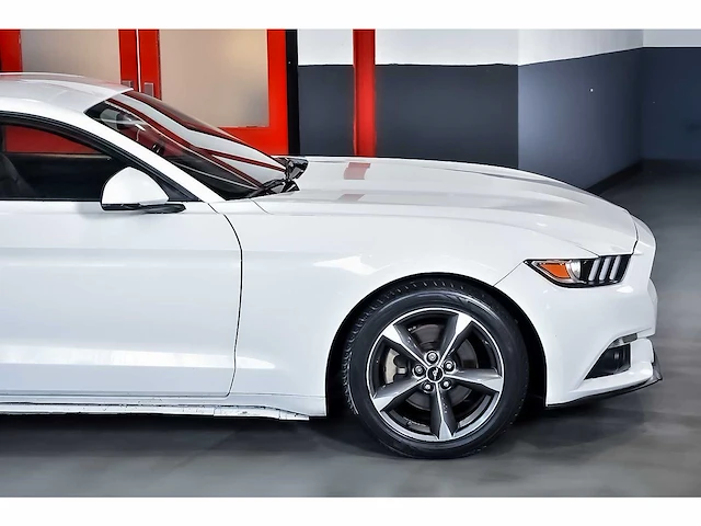 Ford mustang coupe 3,7l v6 - 2017 - afbeelding 13 van  84