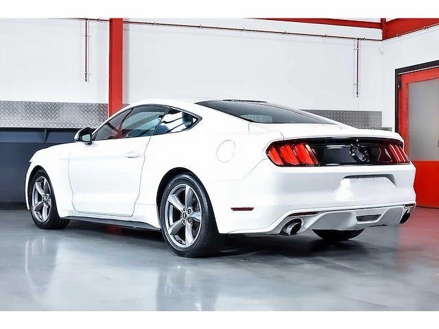 Ford mustang coupe 3,7l v6 - 2017 - afbeelding 28 van  84