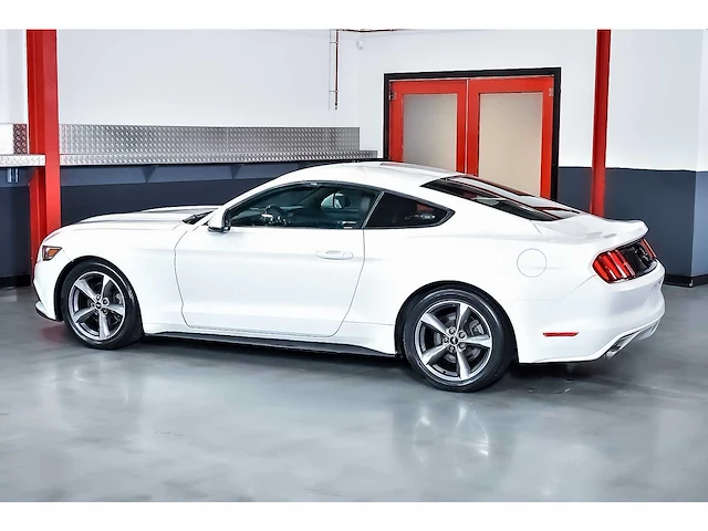 Ford mustang coupe 3,7l v6 - 2017 - afbeelding 29 van  84