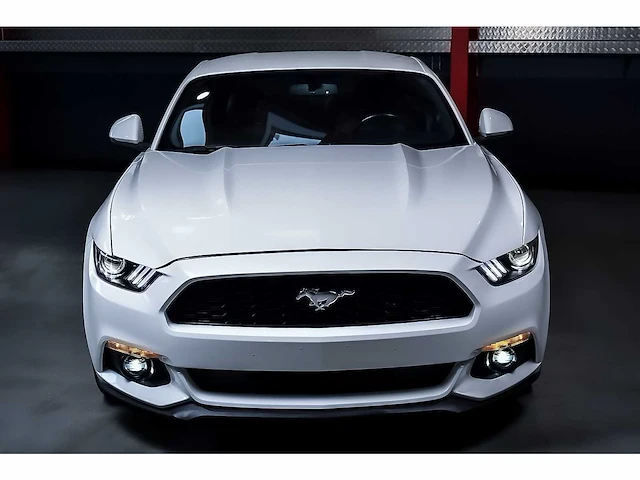Ford mustang coupe 3,7l v6 - 2017 - afbeelding 23 van  84