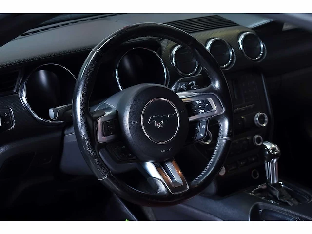 Ford mustang coupe 3,7l v6 - 2017 - afbeelding 54 van  84