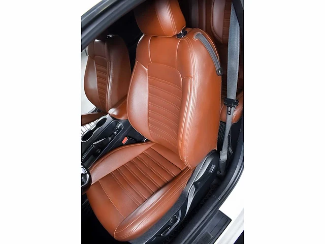 Ford mustang coupe 3,7l v6 - 2017 - afbeelding 61 van  84