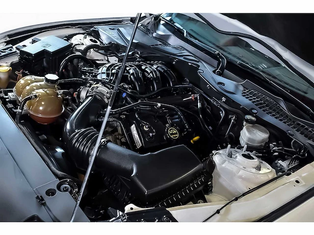 Ford mustang coupe 3,7l v6 - 2017 - afbeelding 83 van  84