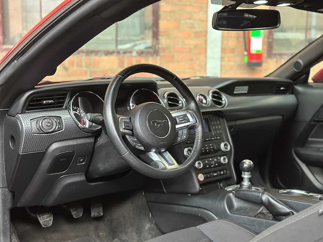 Ford mustang gt 5.0 v8 440pk 2017 -handgeschakeld- - afbeelding 24 van  57