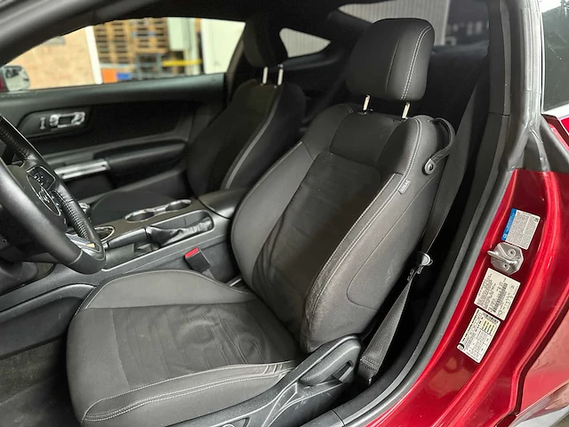 Ford mustang gt 5.0 v8 440pk 2017 -handgeschakeld- - afbeelding 39 van  57