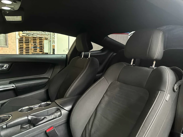 Ford mustang gt 5.0 v8 440pk 2017 -handgeschakeld- - afbeelding 41 van  57