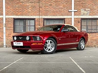 Ford mustang gt cabriolet 4.6 v8 305pk 2006 youngtimer - afbeelding 1 van  47
