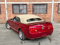 Ford mustang gt cabriolet 4.6 v8 305pk 2006 youngtimer - afbeelding 22 van  47