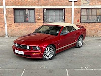 Ford mustang gt cabriolet 4.6 v8 305pk 2006 youngtimer - afbeelding 23 van  47
