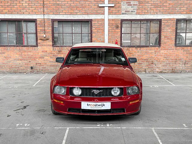 Ford mustang gt cabriolet 4.6 v8 305pk 2006 youngtimer - afbeelding 46 van  47