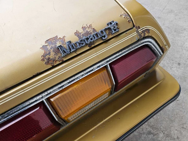 Ford mustang v8 ghia, 82-sh-74 - afbeelding 4 van  45