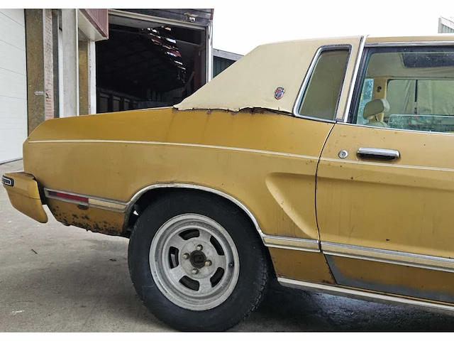 Ford mustang v8 ghia, 82-sh-74 - afbeelding 8 van  45