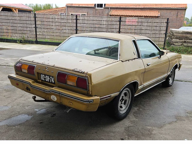 Ford mustang v8 ghia, 82-sh-74 - afbeelding 34 van  45
