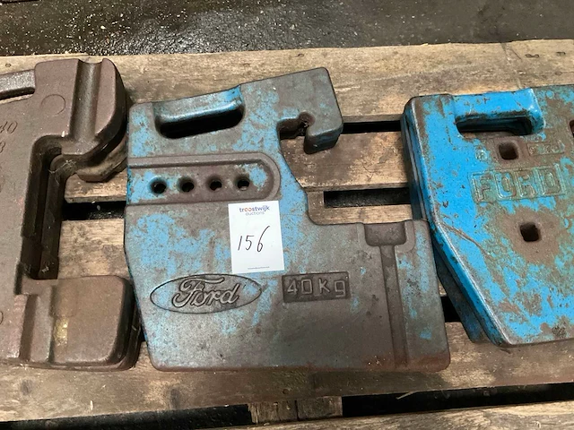 Ford / new holland frontgewicht (6x) - afbeelding 4 van  5