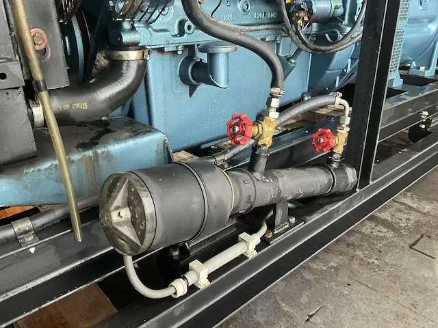 Ford noodstroomaggregaat 34kva - afbeelding 9 van  22