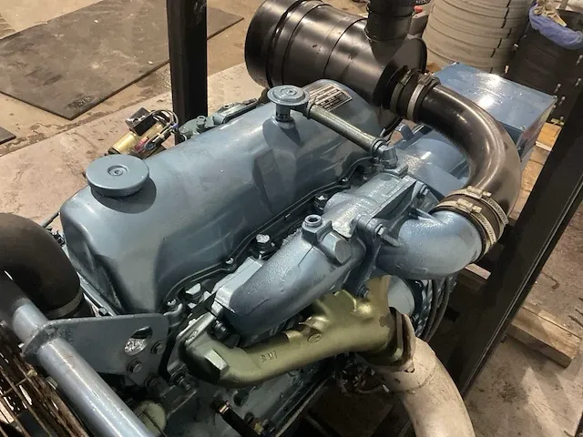 Ford noodstroomaggregaat 34kva - afbeelding 22 van  22