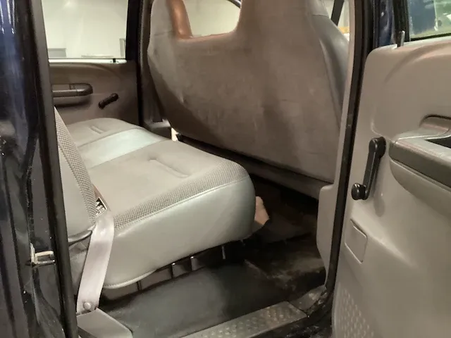 Ford pick-up f 350 personenauto - afbeelding 7 van  19
