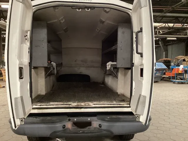 Ford pick-up f 350 personenauto - afbeelding 15 van  19