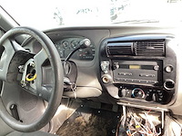 Ford pick up ranger bedrijfswagen - afbeelding 13 van  14