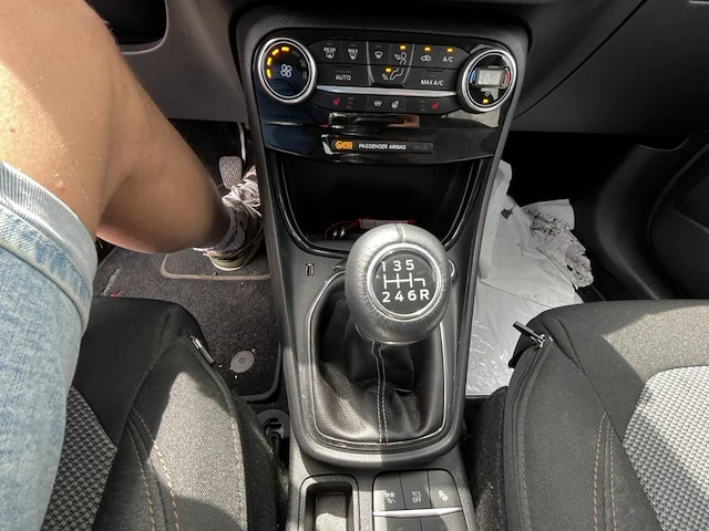 Ford puma ecoboost titanium x 125,2021 - afbeelding 4 van  26