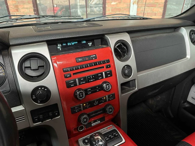 Ford raptor f150 6.2 v8 416pk 2011, 2-vnh-93 - afbeelding 21 van  52