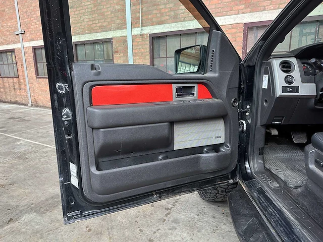 Ford raptor f150 6.2 v8 416pk 2011, 2-vnh-93 - afbeelding 30 van  52