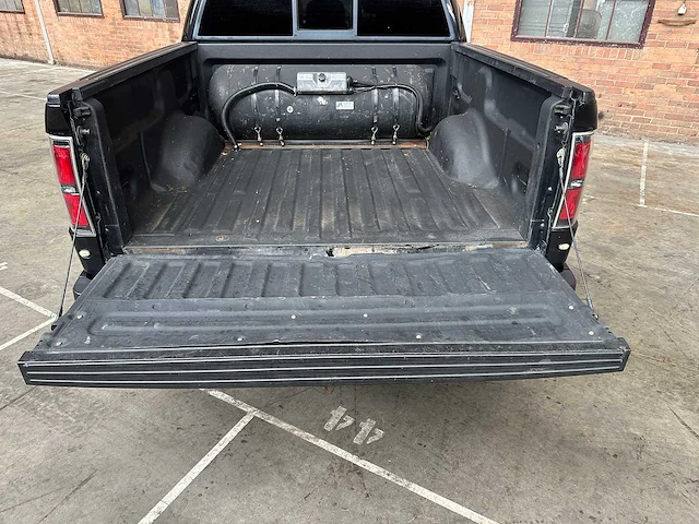 Ford raptor f150 6.2 v8 416pk 2011, 2-vnh-93 - afbeelding 33 van  52
