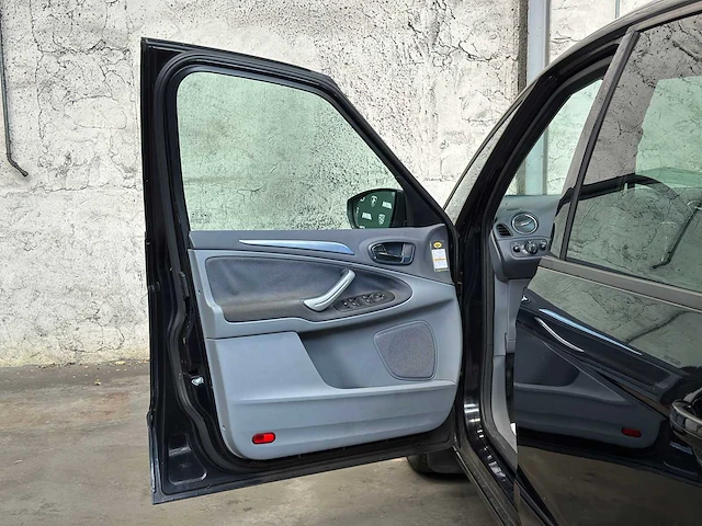 Ford s-max 2.5-20v turbo 7 persoons 220pk 2007, 9-tgb-87 - afbeelding 16 van  42