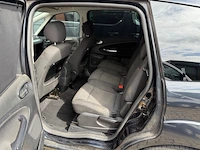 Ford s-max met kenteken 06-jtv-1 - afbeelding 7 van  16