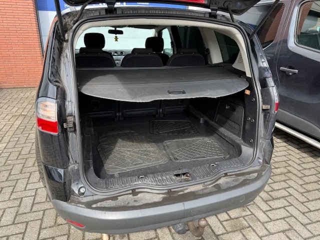 Ford s-max met kenteken 06-jtv-1 - afbeelding 16 van  16