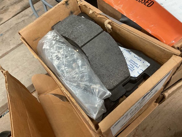 Ford shoe and lining kit (3x) - afbeelding 2 van  4